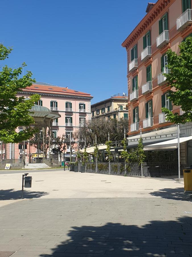La Residenza Della Fenice Castellammare di Stabia Exterior photo